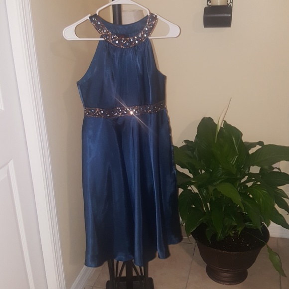 dusk Dresses & Skirts - Like new satin teal dress